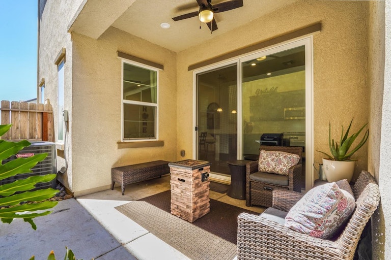 Photo 12 of 29 - 4478 Natomas Central Dr, Sacramento, CA 95834