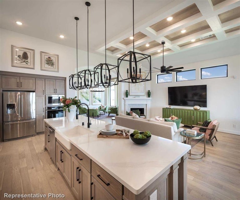 Photo 7 of 37 - 7511 River Birch Ct, Katy, TX 77493