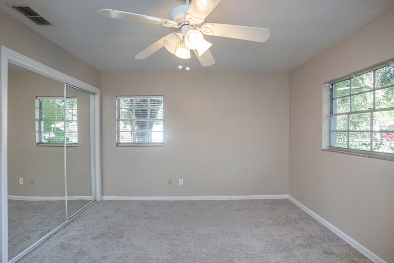 Photo 7 of 17 - 502 S Everina Cir, Brandon, FL 33510