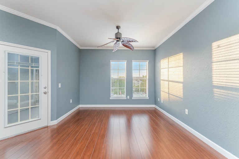 Photo 14 of 20 - 1502 Marsh Cove Ct #305, Tampa, FL 33619