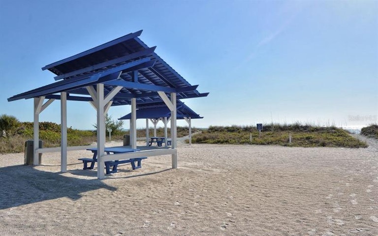 Photo 72 of 76 - 3550 Fair Oaks Ln, Longboat Key, FL 34228