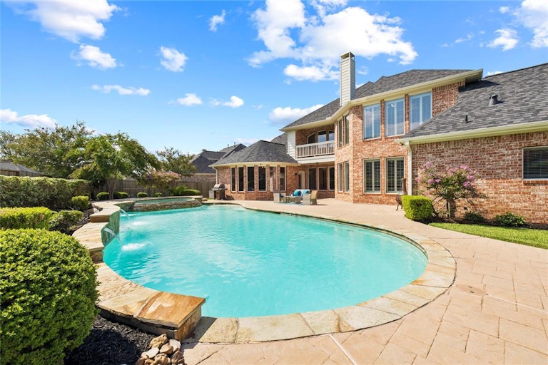 Photo 38 of 46 - 7006 Monarch Lake Ln, Katy, TX 77494