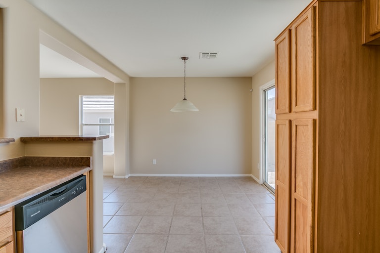Photo 8 of 20 - 1382 S 228th Dr, Buckeye, AZ 85326