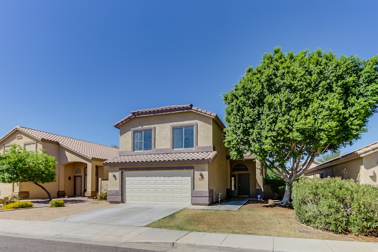 Photo 1 of 31 - 7010 W Aire Libre Ave, Peoria, AZ 85382