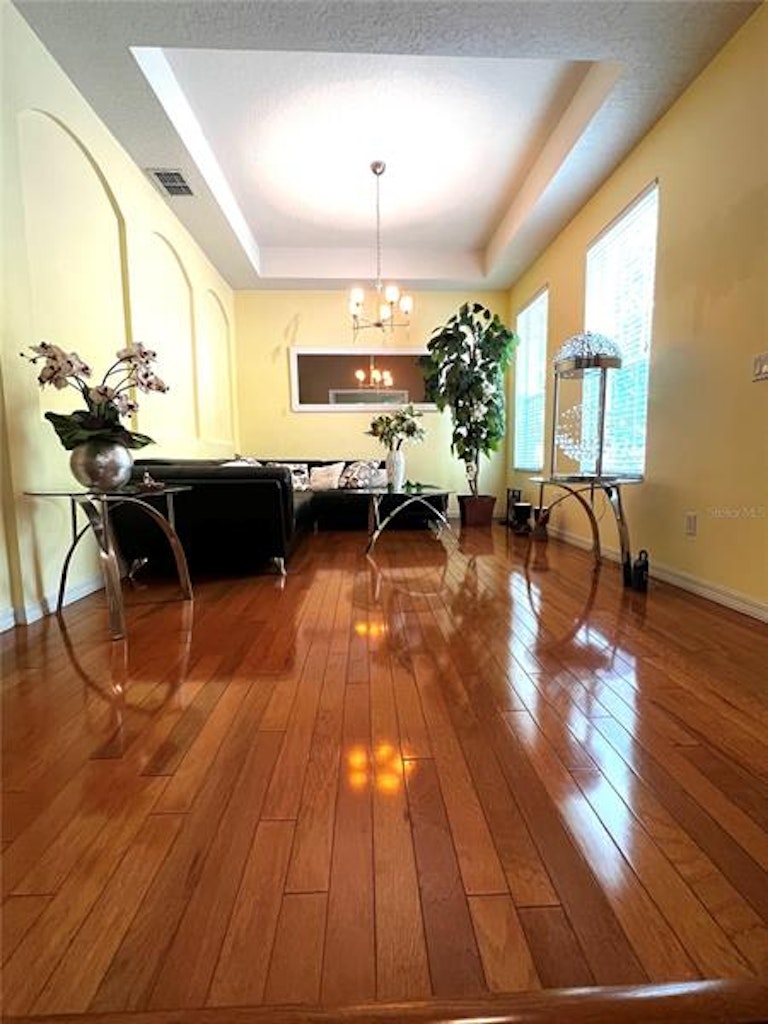 Photo 5 of 32 - 5237 Lemon Twist Ln, Windermere, FL 34786