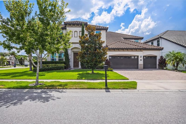 Photo 4 of 77 - 10430 Warrick St, Orlando, FL 32836