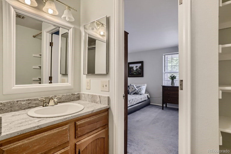 Photo 21 of 28 - 5243 S Jellison St, Littleton, CO 80123