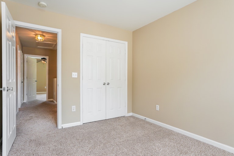 Photo 19 of 25 - 1810 Eagle Beach Ct, Raleigh, NC 27610