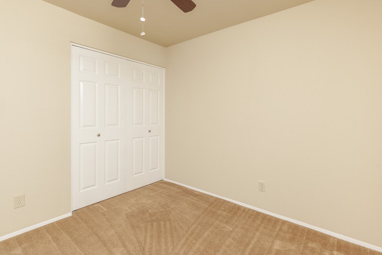 Photo 10 of 23 - 6833 S Alder Dr, Tempe, AZ 85283