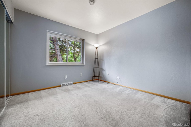 Photo 22 of 34 - 16942 E Amherst Dr, Aurora, CO 80013