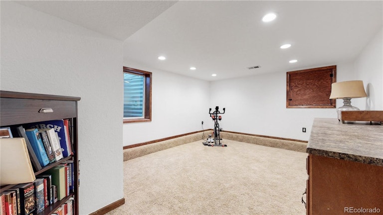 Photo 29 of 40 - 35 E 13th Pl, Broomfield, CO 80020