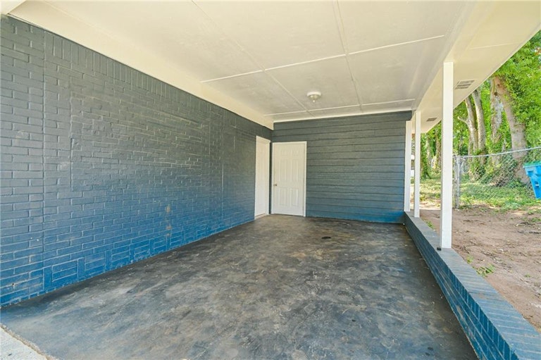 Photo 13 of 25 - 2198 Perkerson Mill Rd, Austell, GA 30106