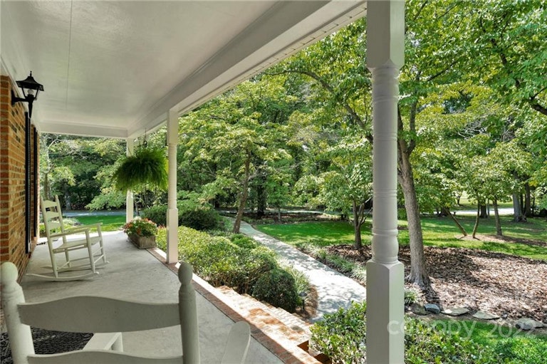 Photo 8 of 39 - 333 Clontz Rd, Indian Trail, NC 28079