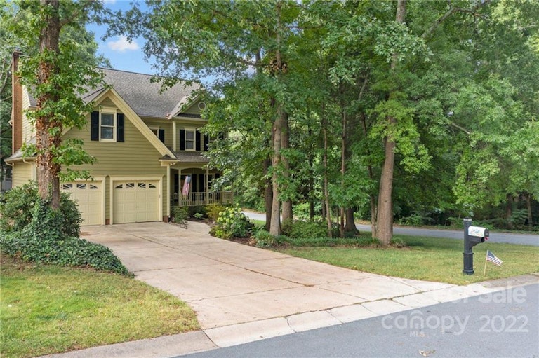 Photo 6 of 39 - 12700 Willow Grove Way, Huntersville, NC 28078