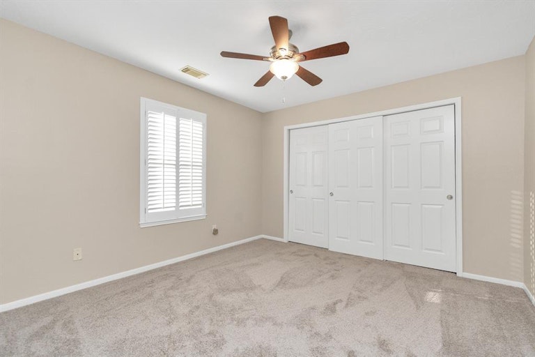 Photo 26 of 33 - 610 Ironwood Dr, Richmond, TX 77406