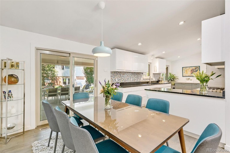 Photo 10 of 35 - 2689 Quail St, Lakewood, CO 80215