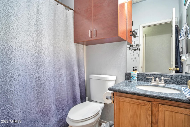 Photo 8 of 15 - 2272 W 22nd Ave, Apache Junction, AZ 85120