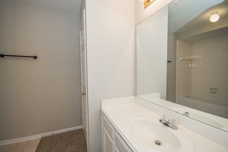 Photo 40 of 44 - 2712 Summerwood Ct, McKinney, TX 75072