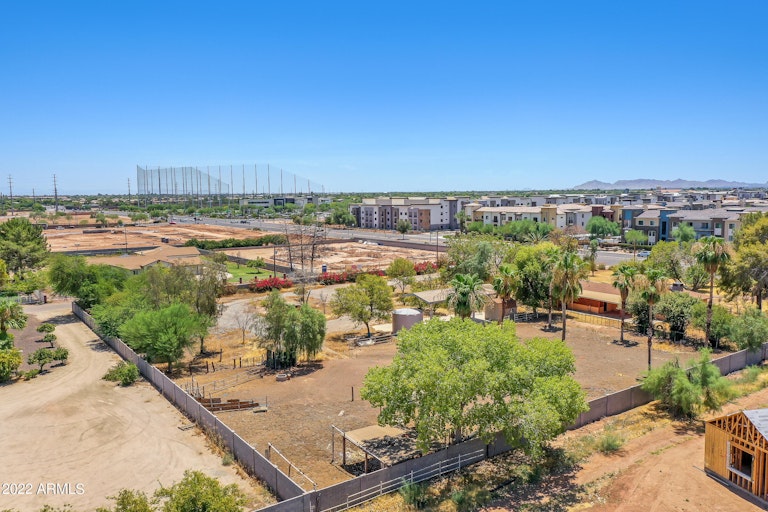 Photo 10 of 18 - 15606 E Ray Rd, Gilbert, AZ 85296