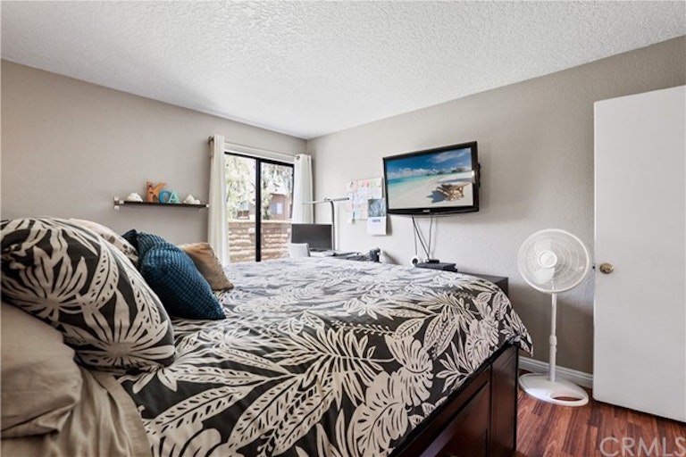 Photo 23 of 39 - 25631 Mont Pointe #7D, Lake Forest, CA 92630