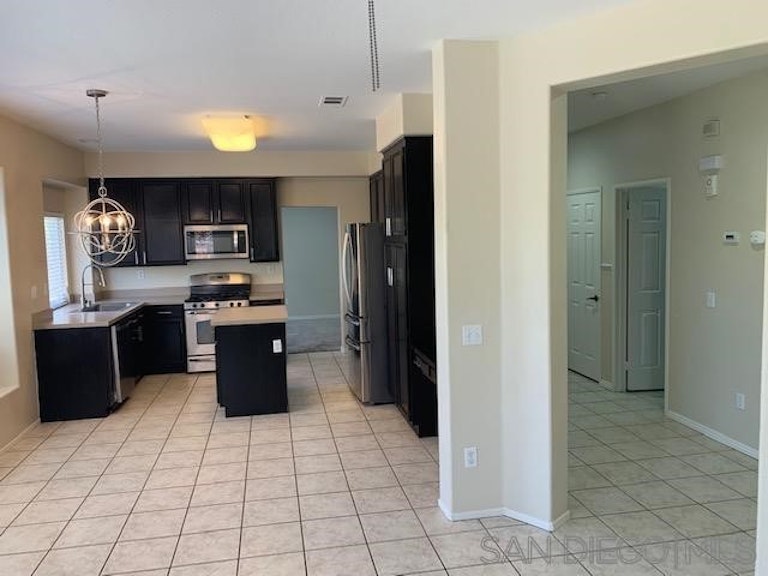 Photo 13 of 31 - 26530 Khepera Ct, Murrieta, CA 92563