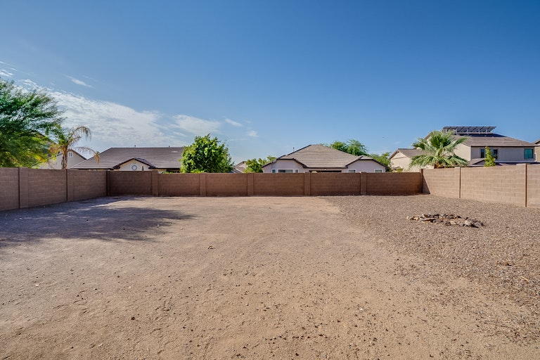 Photo 26 of 29 - 14115 W Bloomfield Rd, Surprise, AZ 85379