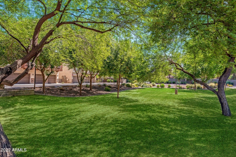 Photo 9 of 24 - 2727 N Price Rd #81, Chandler, AZ 85224