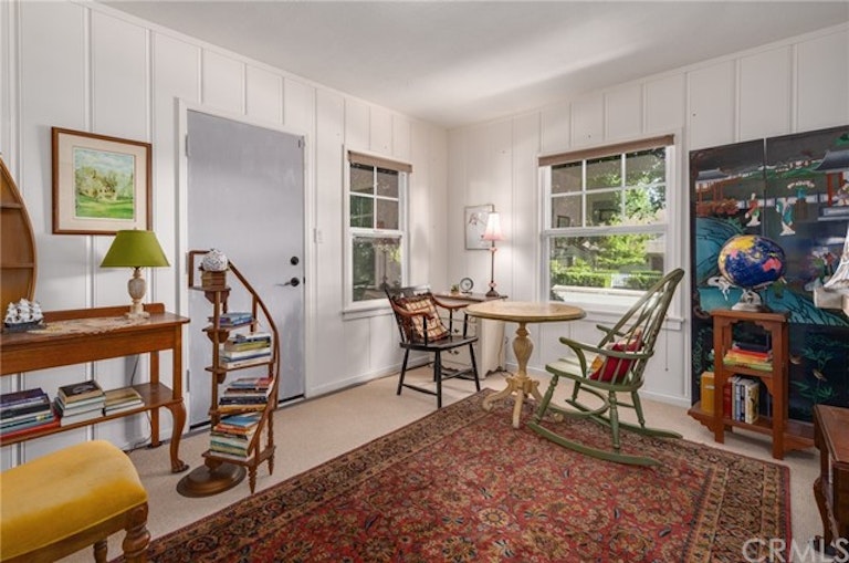Photo 20 of 38 - 555 W 11th St, Claremont, CA 91711