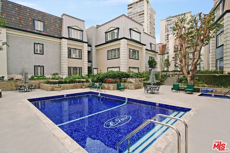 Photo 21 of 24 - 10106 Empyrean Way #201, Los Angeles, CA 90067