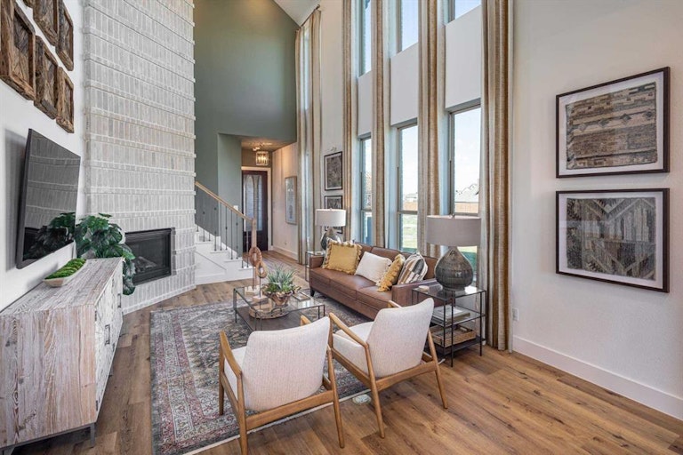 Photo 13 of 23 - 1106 Queensdown Way, Forney, TX 75126