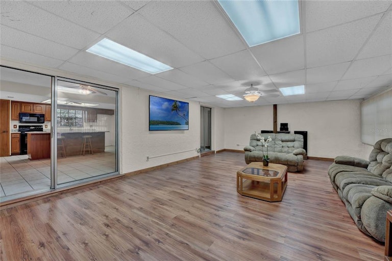 Photo 19 of 28 - 4721 Pine Lake Dr, Saint Cloud, FL 34769
