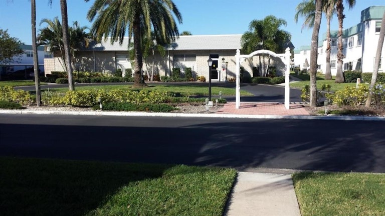 Photo 14 of 14 - 5217 81st St N #21, Saint Petersburg, FL 33709