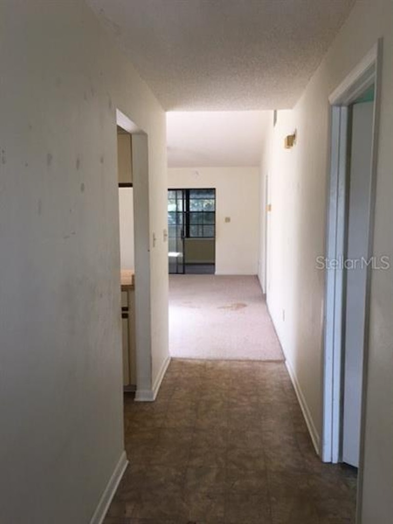 Photo 3 of 15 - 960 Westridge Dr #13L, Debary, FL 32713