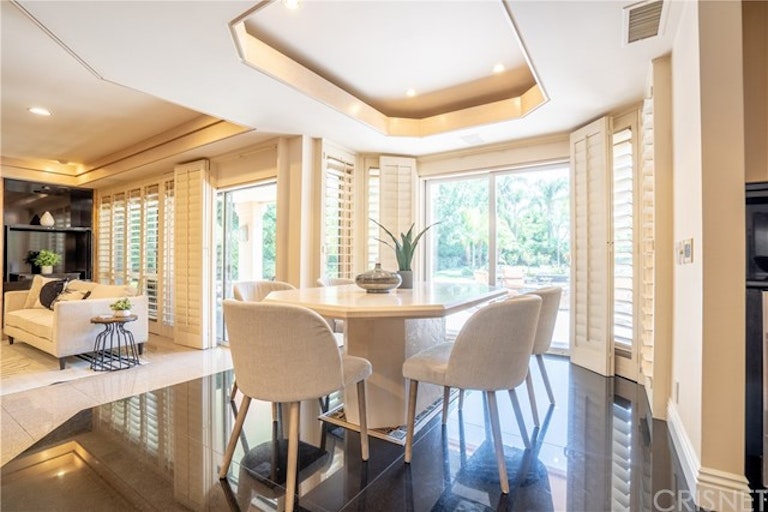Photo 13 of 72 - 10214 Candleberry Ln, Northridge, CA 91324