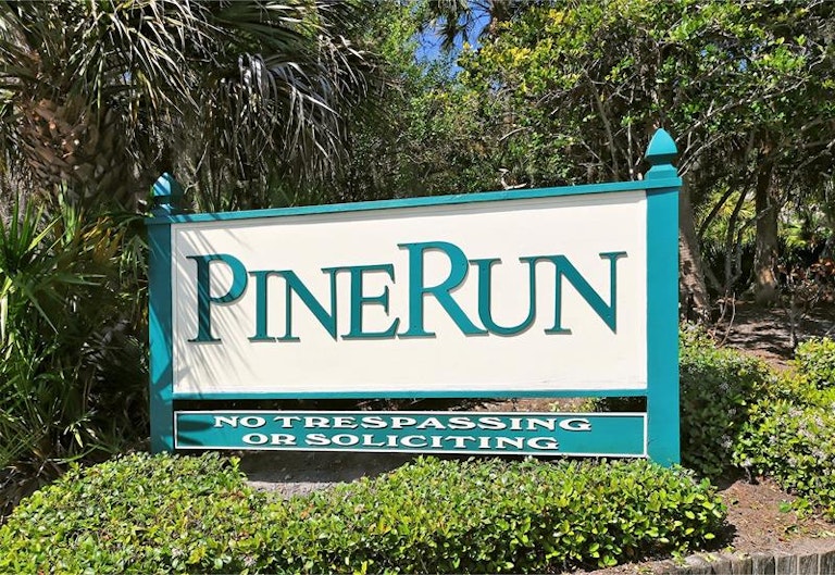 Photo 40 of 77 - 306 Pine Run Dr, Osprey, FL 34229