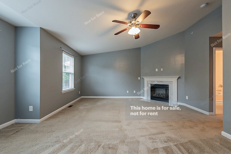 Photo 3 of 15 - 401 Coalinga Ln #108, Raleigh, NC 27610