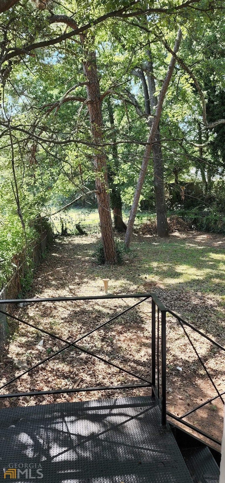 Photo 9 of 21 - 2109 Newnan St, Atlanta, GA 30344