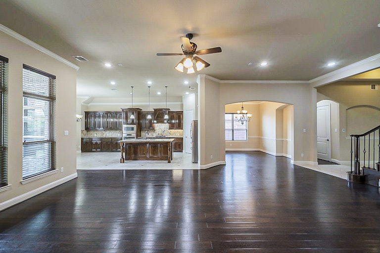 Photo 12 of 45 - 1326 Bastrop Glen Ln, League City, TX 77573
