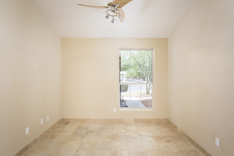 Photo 12 of 25 - 5460 W Kesler Ln, Chandler, AZ 85226