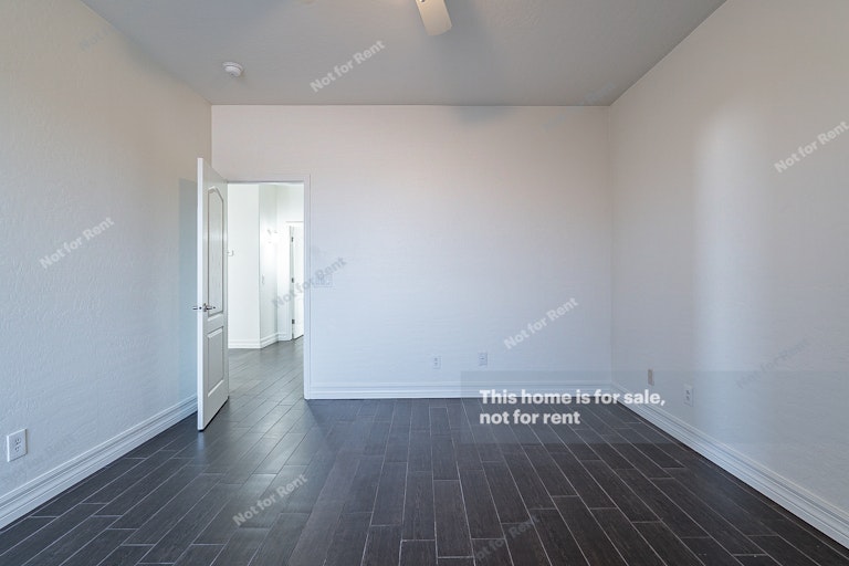 Photo 37 of 45 - 1345 W Washington Ave, Gilbert, AZ 85233