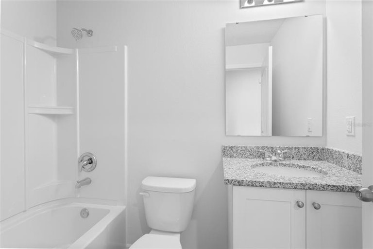 Photo 18 of 29 - 426 Mallard Ln, Kissimmee, FL 34759