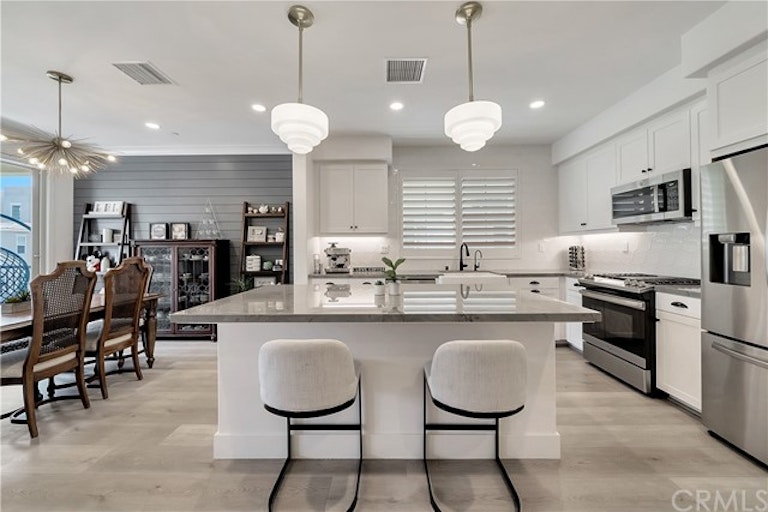 Photo 3 of 48 - 565 S Motif St, Anaheim, CA 92805