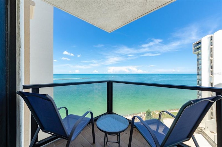 Photo 6 of 48 - 450 S Gulfview Blvd #1102, Clearwater Beach, FL 33767