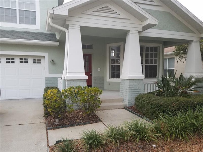 Photo 2 of 25 - 19406 Golden Slipper Pl, Lutz, FL 33558