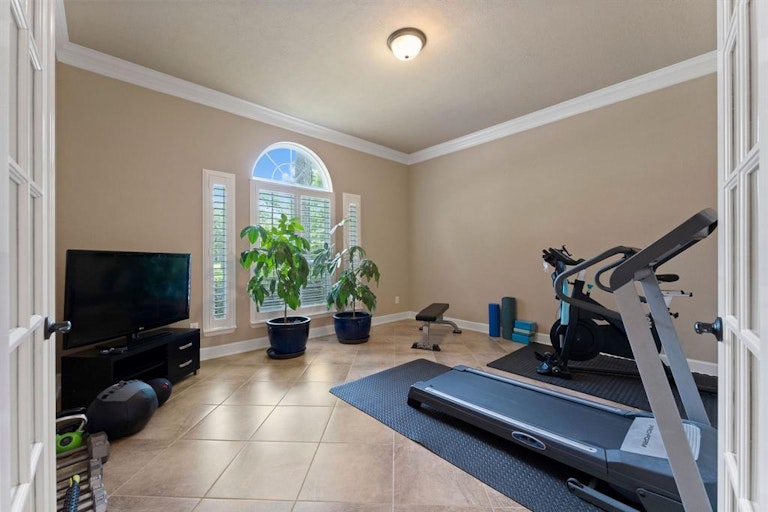 Photo 6 of 49 - 8722 Rosehedge Terrace Way, Richmond, TX 77406