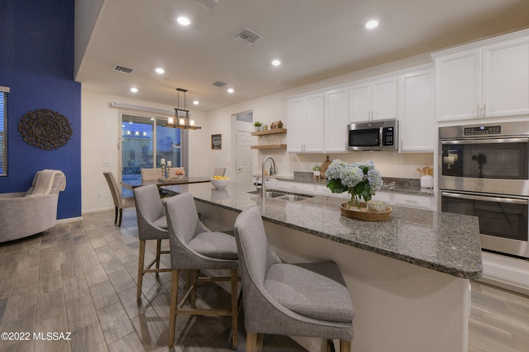 Photo 6 of 40 - 12072 N Gadwall Dr, Marana, AZ 85653