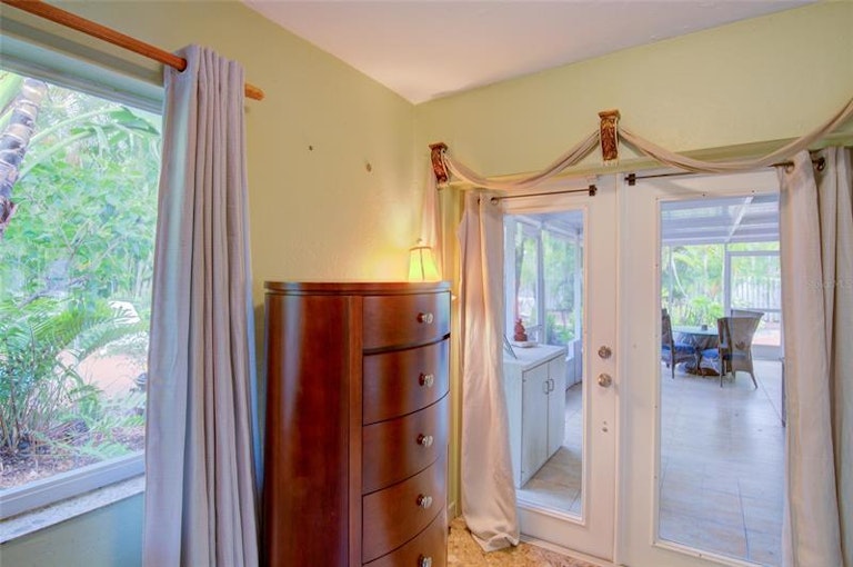 Photo 42 of 86 - 5326 Palos Verdes Dr, Sarasota, FL 34231