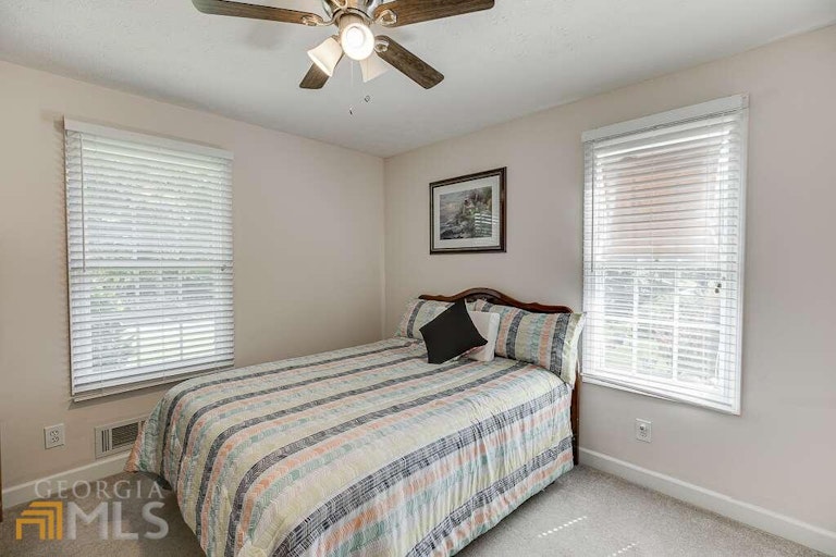 Photo 24 of 36 - 6483 Wildwood Trl, Flowery Branch, GA 30542