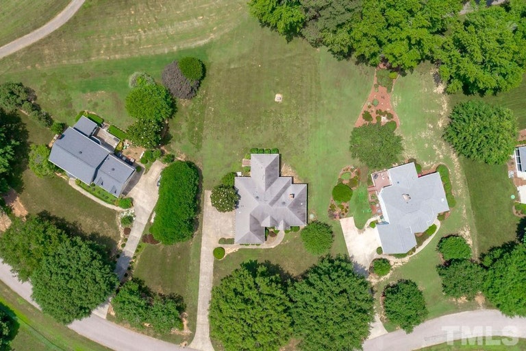 Photo 33 of 35 - 5516 Brushy Meadows Dr, Fuquay Varina, NC 27526