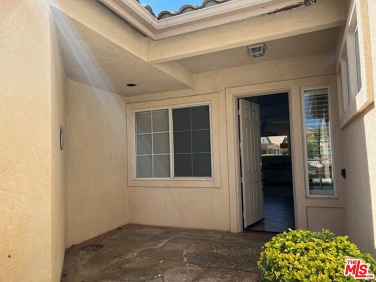 Photo 4 of 54 - 4907 Singing Hills Dr, Banning, CA 92220